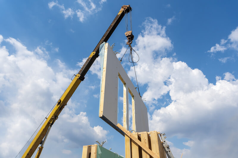 Wat is een modulair huis en is het de moeite waard om er een te kopen